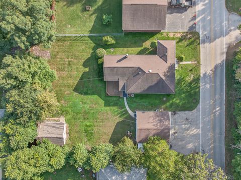 Tiny photo for 27569 N Beech Street, Island Lake, IL 60042 (MLS # 12486942)