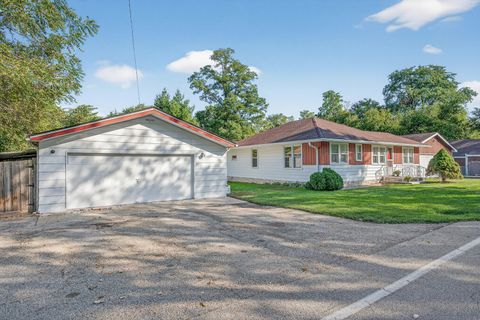 Tiny photo for 27569 N Beech Street, Island Lake, IL 60042 (MLS # 12486942)
