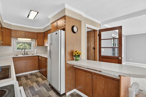 Tiny photo for 27569 N Beech Street, Island Lake, IL 60042 (MLS # 12486942)