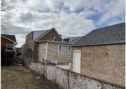 Tiny photo for 7330 W 61st Place, Summit, IL 60501 (MLS # 12421979)