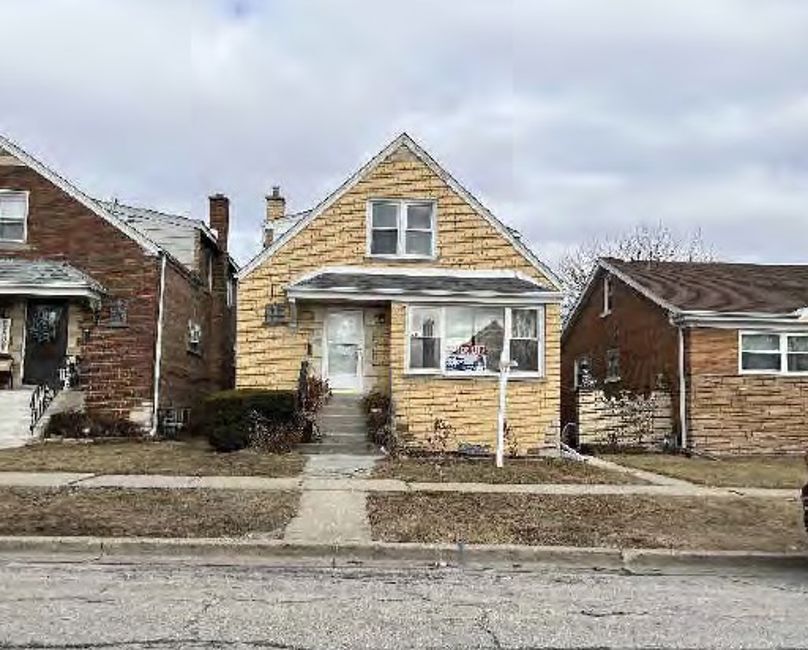 7330 W 61st Place