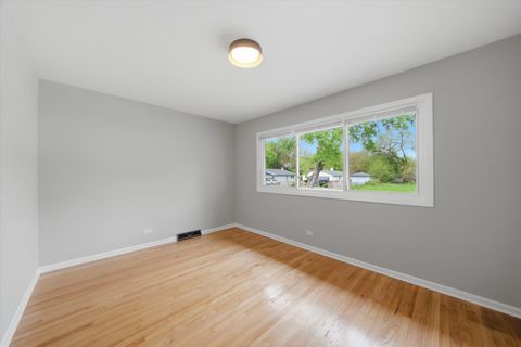 Tiny photo for 16611 Marshfield Avenue, Markham, IL 60428 (MLS # 12632461)