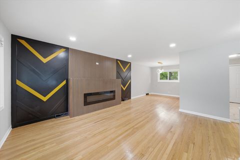 Tiny photo for 16611 Marshfield Avenue, Markham, IL 60428 (MLS # 12632461)