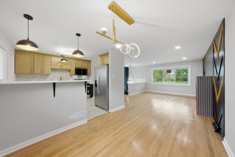 Tiny photo for 16611 Marshfield Avenue, Markham, IL 60428 (MLS # 12632461)