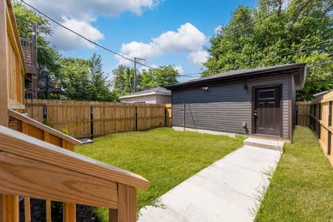 Tiny photo for 2832 W Wilcox Street, Chicago, IL 60612 (MLS # 12704197)