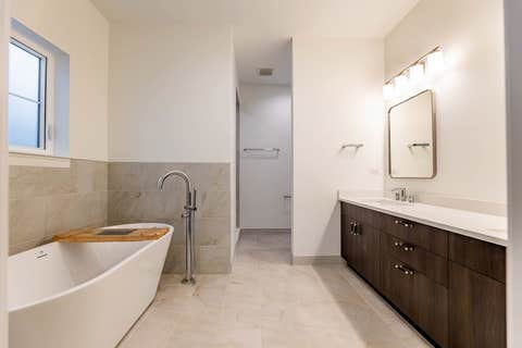 Tiny photo for 2832 W Wilcox Street, Chicago, IL 60612 (MLS # 12704197)