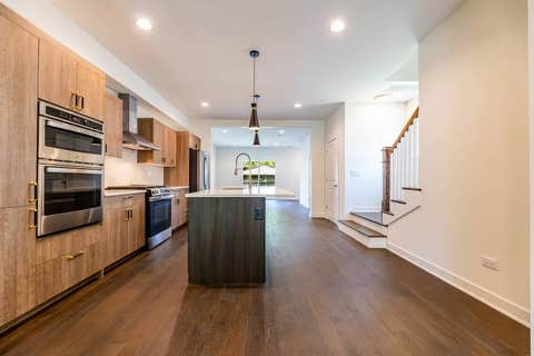 Tiny photo for 2832 W Wilcox Street, Chicago, IL 60612 (MLS # 12704197)