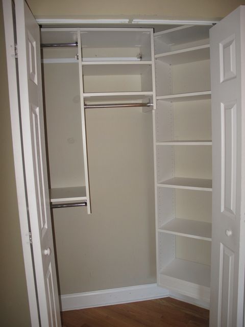 Tiny photo for 911 Maple Avenue #2N, Evanston, IL 60202 (MLS # 12627457)