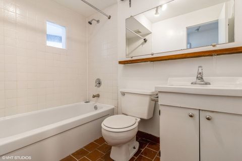 Tiny photo for 726 W 18th Street #1F, Chicago, IL 60616 (MLS # 12495649)