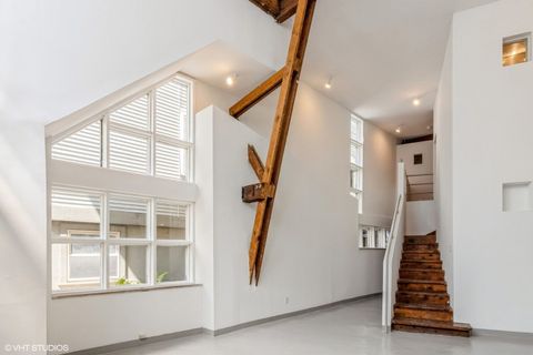 Tiny photo for 726 W 18th Street #1F, Chicago, IL 60616 (MLS # 12495649)