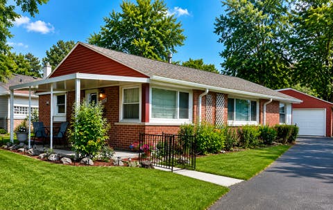 Tiny photo for 10037 Harnew Road E, Oak Lawn, IL 60453 (MLS # 12693932)