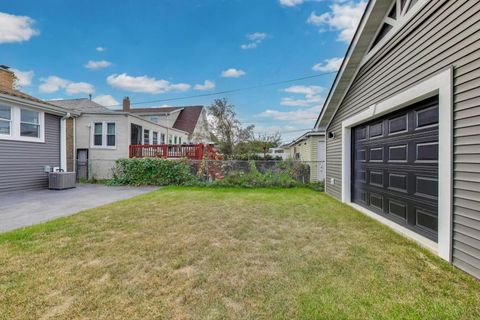 Tiny photo for 4240 N Mcvicker Avenue, Chicago, IL 60634 (MLS # 12487287)