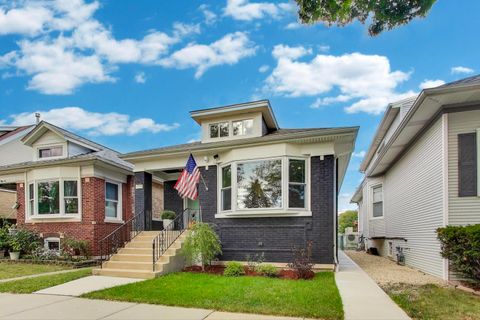 Tiny photo for 4240 N Mcvicker Avenue, Chicago, IL 60634 (MLS # 12487287)