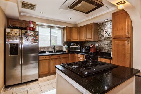 Tiny photo for 5037 Fargo Avenue, Skokie, IL 60077 (MLS # 12410590)