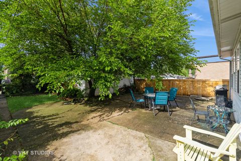 Tiny photo for 5037 Fargo Avenue, Skokie, IL 60077 (MLS # 12410590)