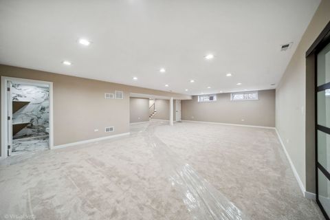 Tiny photo for 1752 MacLean Court, Glenview, IL 60025 (MLS # 12571929)