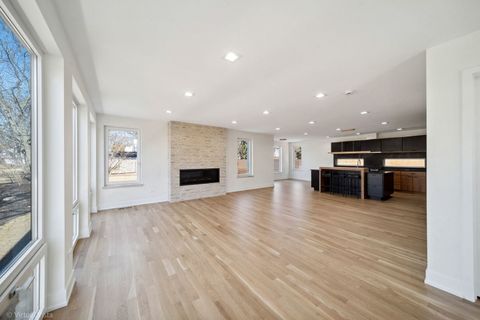 Tiny photo for 1752 MacLean Court, Glenview, IL 60025 (MLS # 12571929)