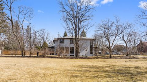 Tiny photo for 1752 MacLean Court, Glenview, IL 60025 (MLS # 12571929)