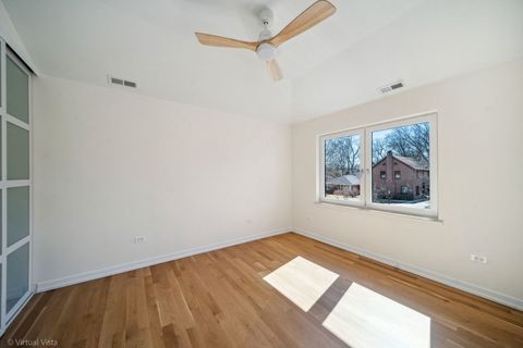 Tiny photo for 1752 MacLean Court, Glenview, IL 60025 (MLS # 12571929)