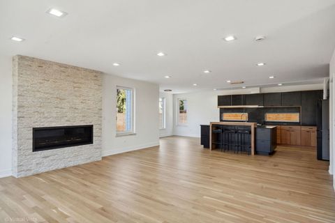 Tiny photo for 1752 MacLean Court, Glenview, IL 60025 (MLS # 12571929)