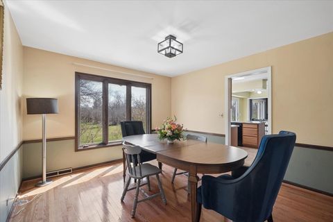 Tiny photo for 134 Amherst Drive, Bartlett, IL 60103 (MLS # 12616294)