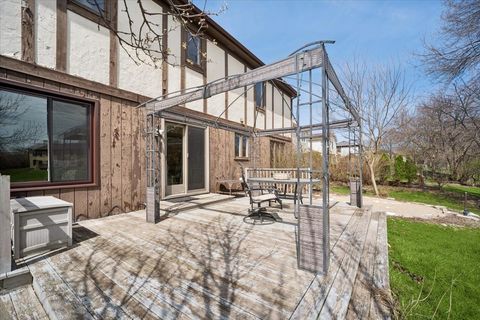 Tiny photo for 134 Amherst Drive, Bartlett, IL 60103 (MLS # 12616294)