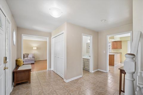 Tiny photo for 134 Amherst Drive, Bartlett, IL 60103 (MLS # 12616294)