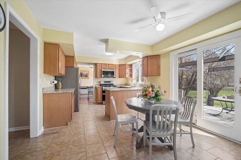 Tiny photo for 134 Amherst Drive, Bartlett, IL 60103 (MLS # 12616294)