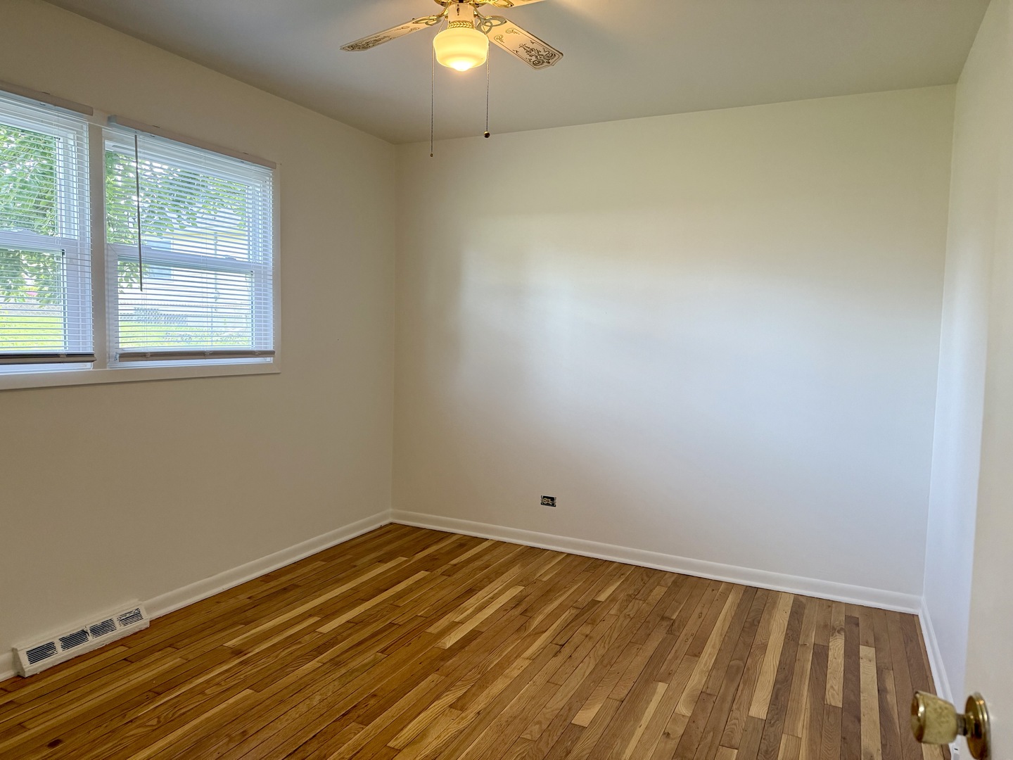 1622 Oak Lane 2