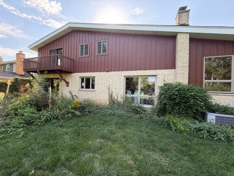 Tiny photo for 1919 N Chestnut Avenue, Arlington Heights, IL 60004 (MLS # 12751855)