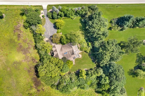 Tiny photo for 1543 N Saint Marys Road, Green Oaks, IL 60048 (MLS # 12785040)