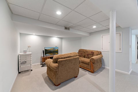 Tiny photo for 1543 N Saint Marys Road, Green Oaks, IL 60048 (MLS # 12785040)