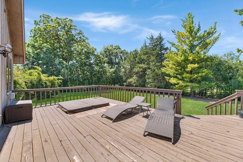 Tiny photo for 1543 N Saint Marys Road, Green Oaks, IL 60048 (MLS # 12785040)