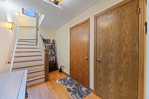 Tiny photo for 1543 N Saint Marys Road, Green Oaks, IL 60048 (MLS # 12785040)