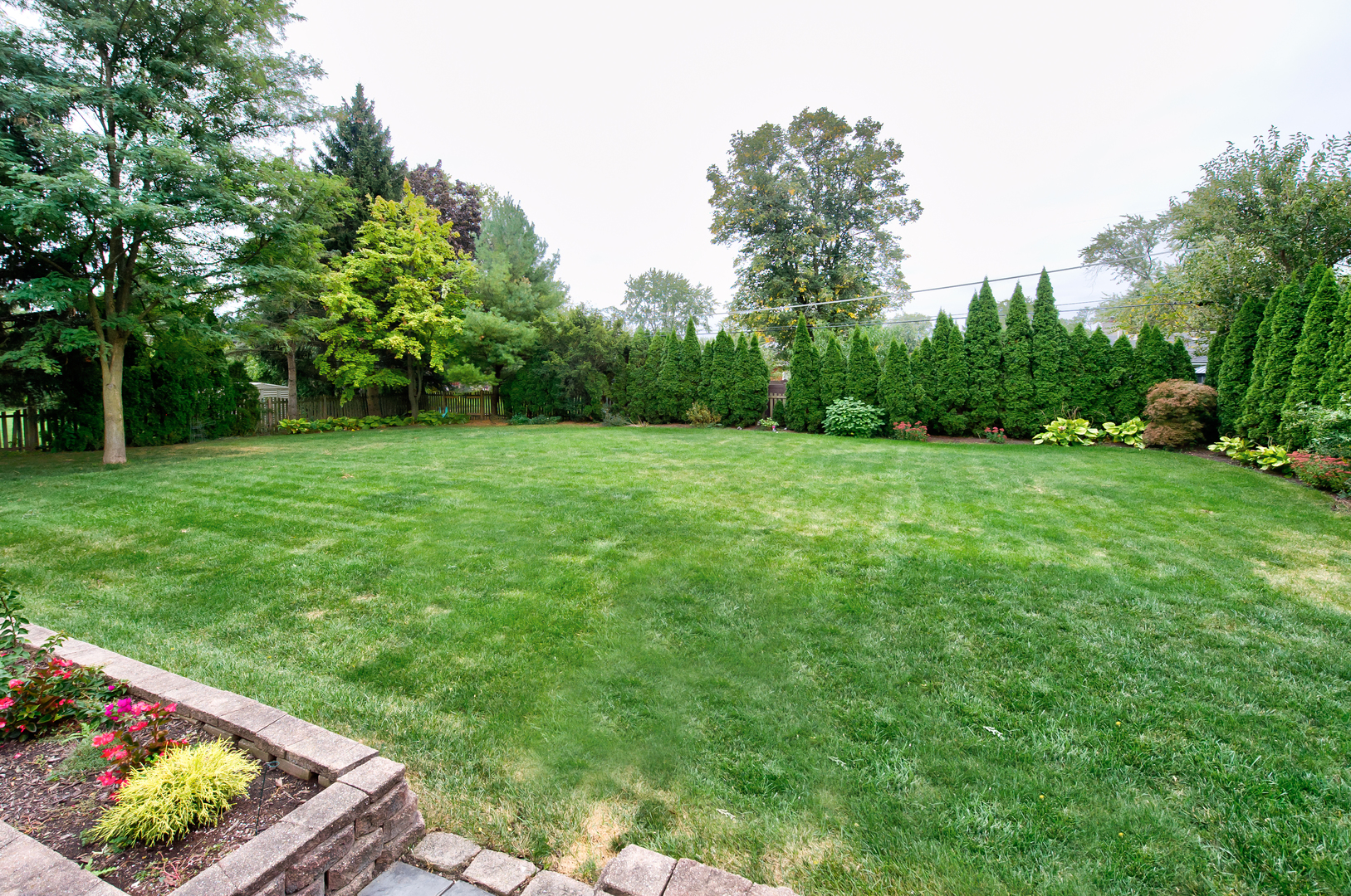 2025 Maplewood Road