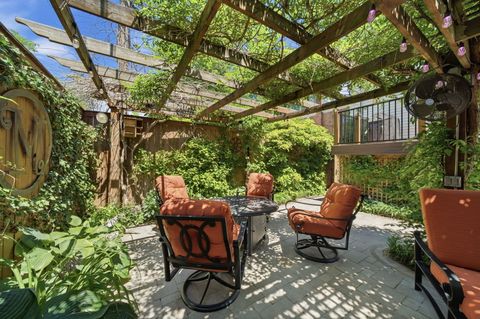 Tiny photo for 722 N Leavitt Street, Chicago, IL 60612 (MLS # 12663571)