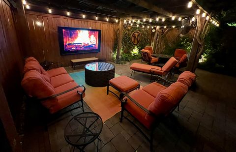 Tiny photo for 722 N Leavitt Street, Chicago, IL 60612 (MLS # 12663571)