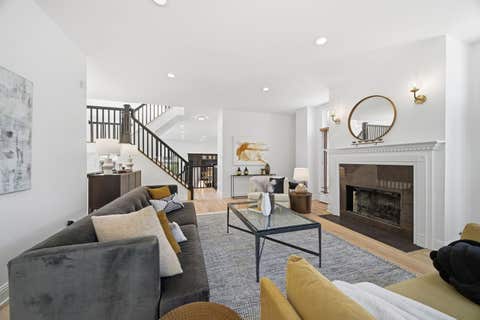 Tiny photo for 722 N Leavitt Street, Chicago, IL 60612 (MLS # 12663571)