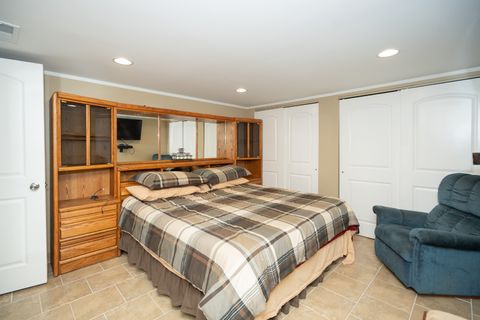 Tiny photo for 4114 W 79th Place, Chicago, IL 60652 (MLS # 12615403)