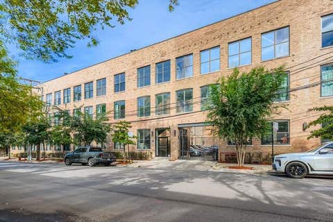 Photo of 1760 W Wrightwood Avenue #305, Chicago, IL 60614 (MLS # 12722964)