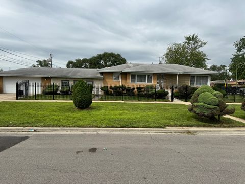 8900 S Prairie Avenue Chicago IL 60619