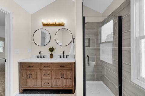 Tiny photo for 204 Butte View Drive, Bolingbrook, IL 60490 (MLS # 12437960)