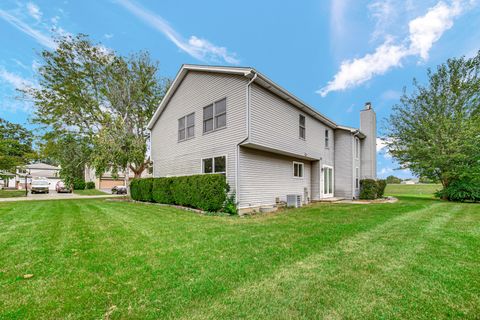 Tiny photo for 204 Butte View Drive, Bolingbrook, IL 60490 (MLS # 12437960)