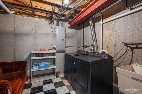Tiny photo for 3 Roanoke Court, Bolingbrook, IL 60440 (MLS # 12493047)