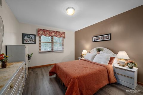 Tiny photo for 3 Roanoke Court, Bolingbrook, IL 60440 (MLS # 12493047)