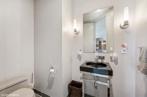 Tiny photo for 401 N Wabash Avenue #33K, Chicago, IL 60611 (MLS # 12415135)