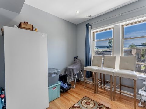 Tiny photo for 5717 N Kimball Avenue #2N, Chicago, IL 60659 (MLS # 12636460)