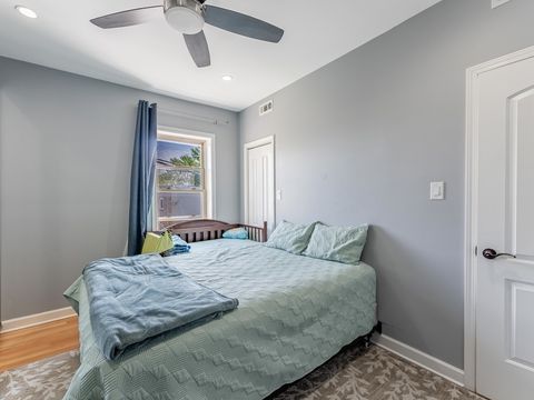 Tiny photo for 5717 N Kimball Avenue #2N, Chicago, IL 60659 (MLS # 12636460)