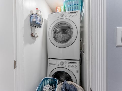 Tiny photo for 5717 N Kimball Avenue #2N, Chicago, IL 60659 (MLS # 12636460)