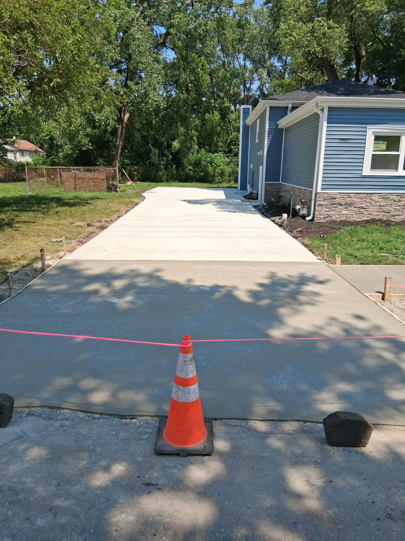 13621 S Homan Avenue